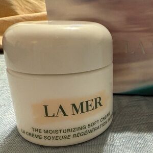 La Mer The Moisturizing Soft Cream - Cream and White